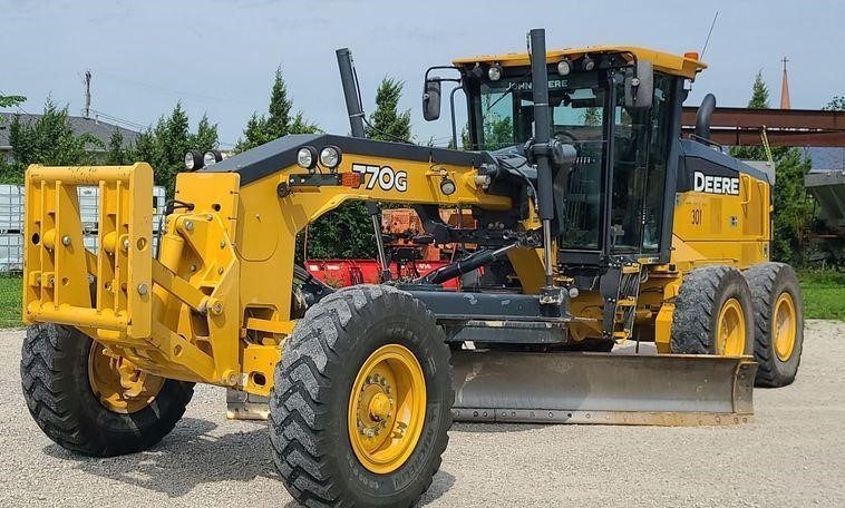2016 John Deere 770G